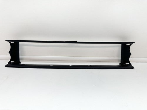 2020-2022 FORD F250 F350 F450 F550 F600 Front Center Bumper Cover Molding - FO1044135