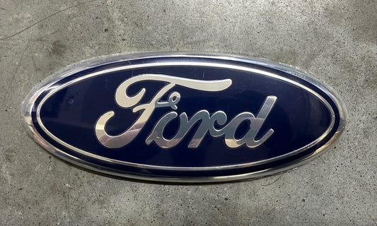 Ford F250 F350 F450 1999 - 2007 Grille Emblem 9" Overlay