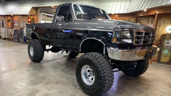 Ford F250 F350 F450 1992 - 1998 Chrome Fender Trim Front FO1290106 FO1291106