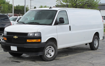 Savana Van 2003 - 2023 / Express Van 2003 - 2023 Turn Signal/ Parking Light