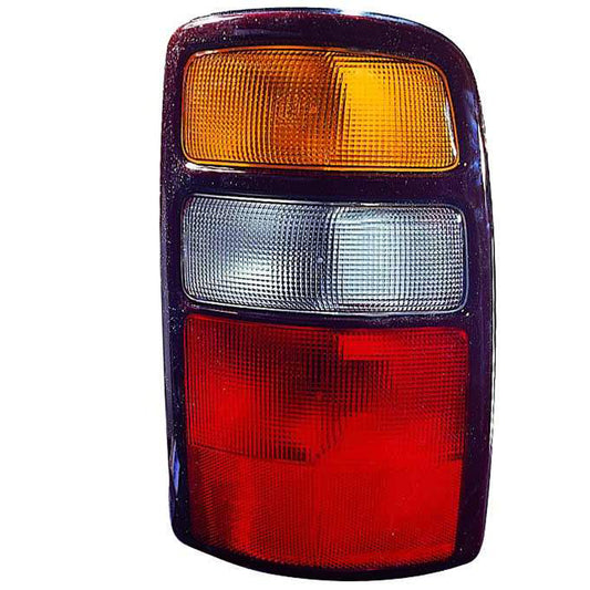 2004-2006 CHEVROLET SUBURBAN TAHOE / GMC YUKON Tail Light Assembly Passenger Side