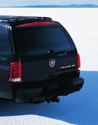 2002 - 2006 CADILLAC ESCALADE REAR BUMPER COVER GM1100629