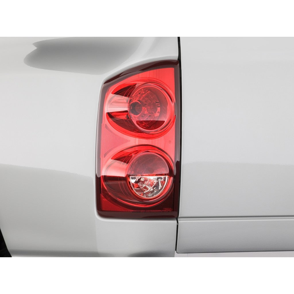 Dodge RAM 2002 - 2008 1500 2500 3500 Tail light Assembly CH2800165 CH2801165